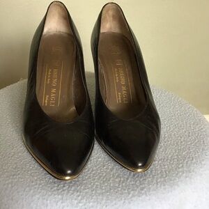 Bruno Magli Designer Black Leather Pumps